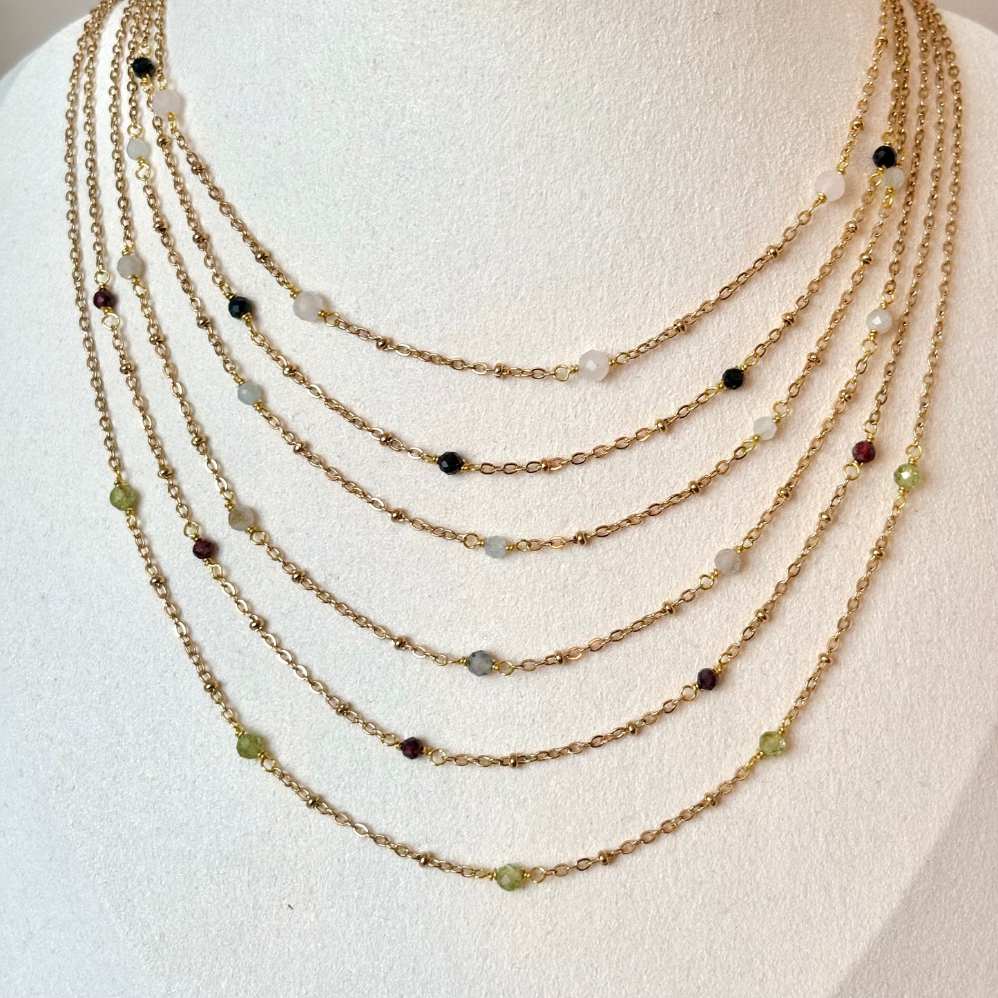 Ketting 'Tiny Treasures' - Aquamarijn