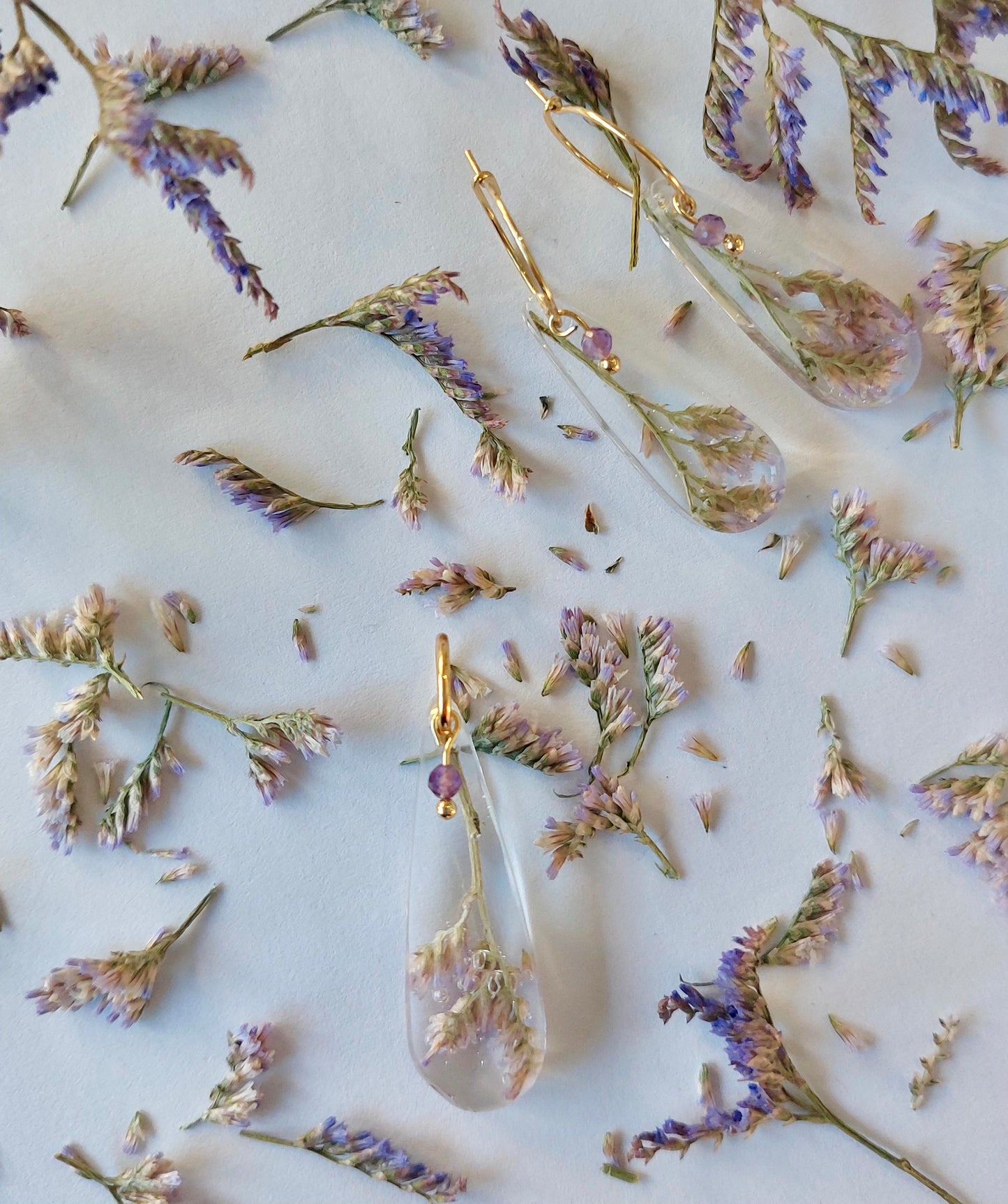 Florabelle Hanger - Lamsoor & Amethist