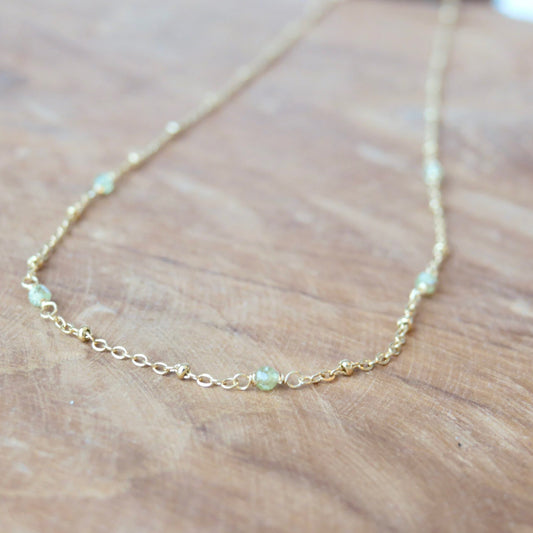 Ketting 'Tiny Treasures' - Peridoot
