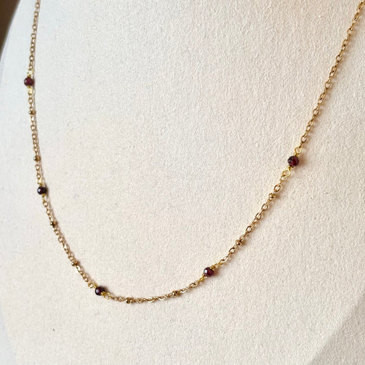 Ketting 'Tiny Treasures' - Granaat