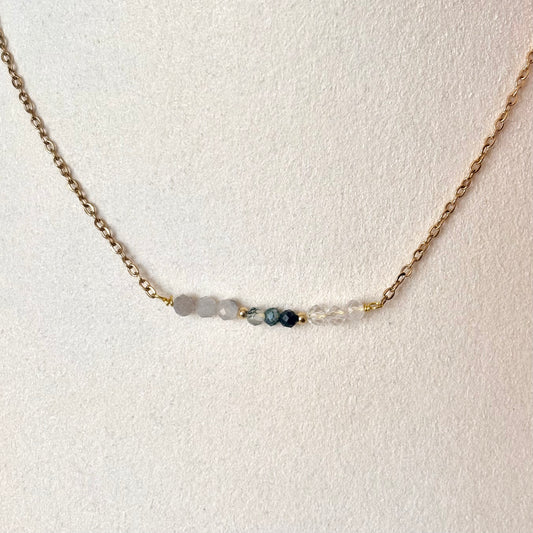 Ketting - 'Bar' - Labradoriet, Mosagaat, Bergkristal