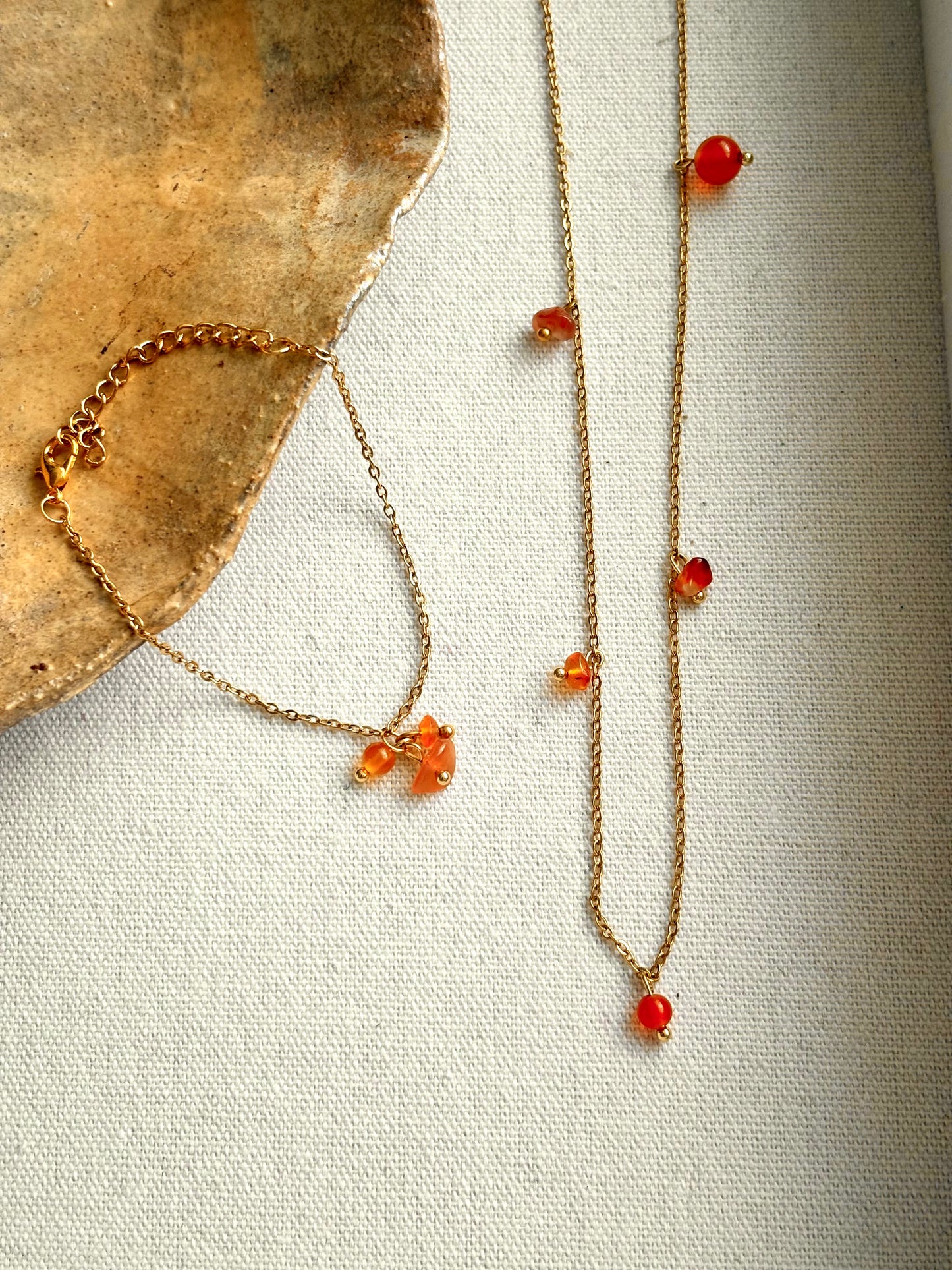 Sieradenset ketting en armband - Carneool